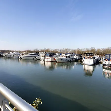 Gepflegtes Marina-ruenthe